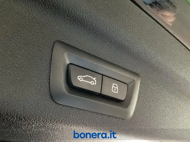 BMW 2 Series view 14