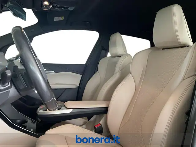 BMW 2 Series view 15