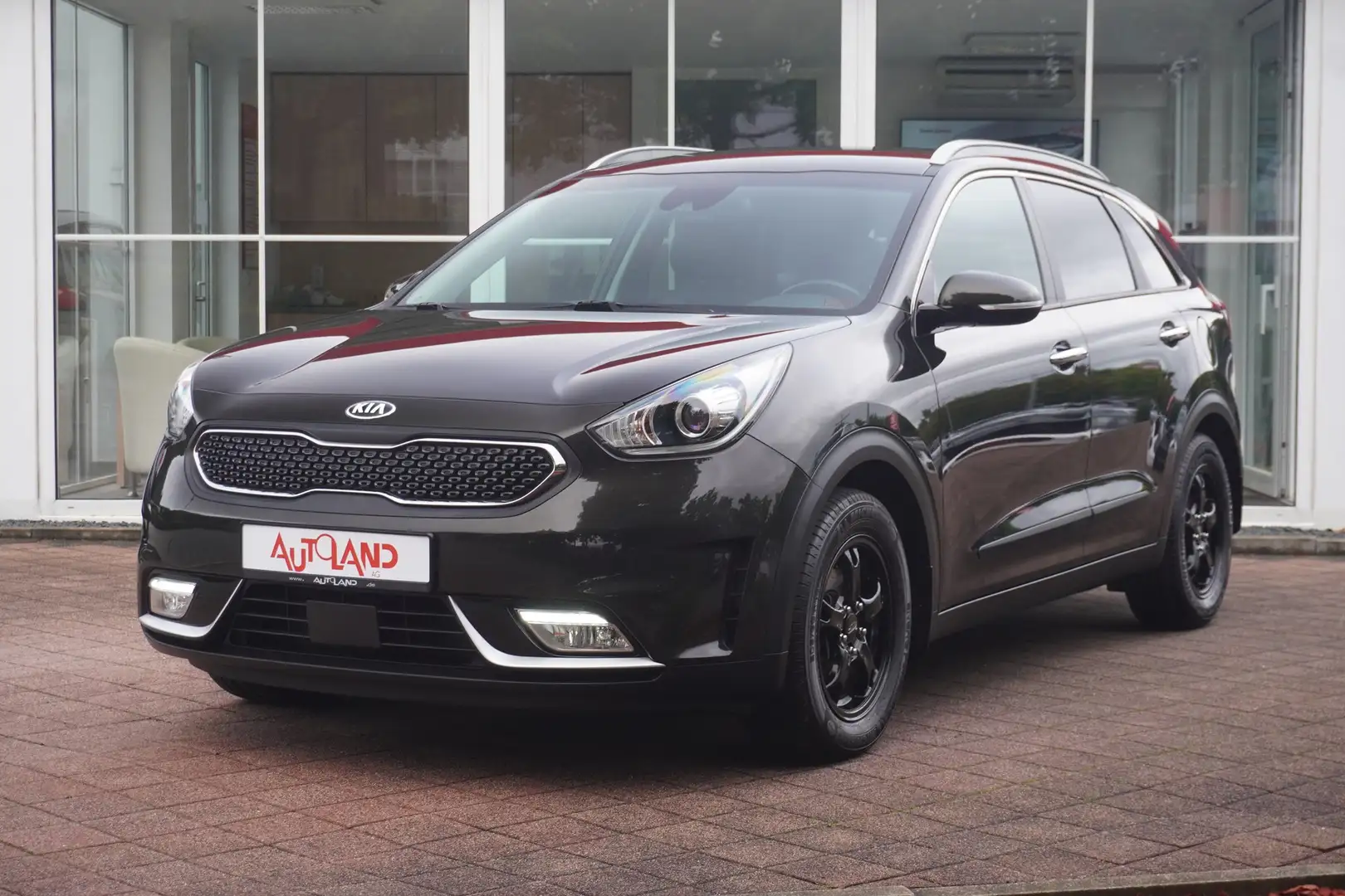 Kia Niro 1.6 Hybrid Spirit Navi Sitzheizung Kamera Zwart - 2