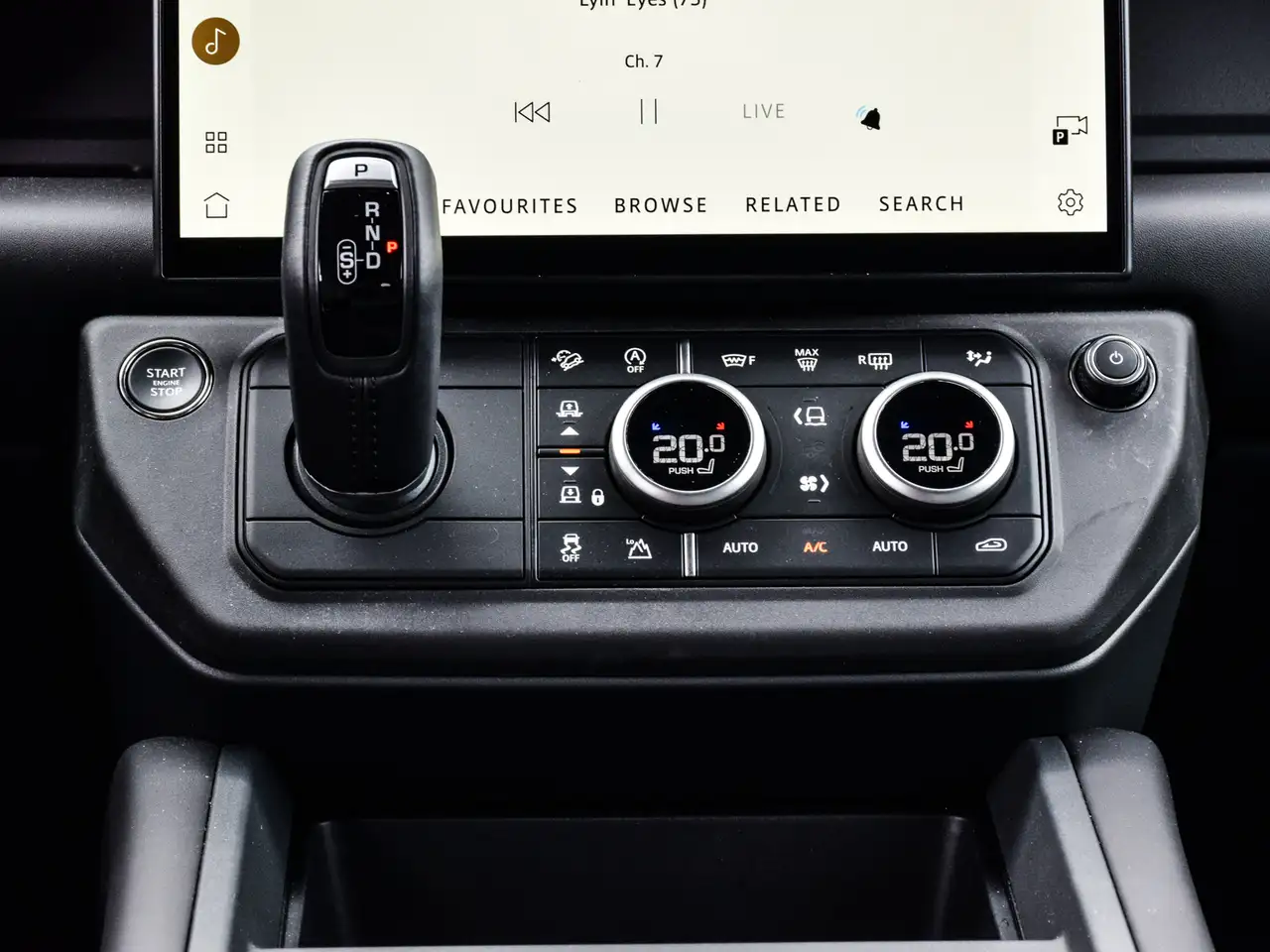 Land Rover Defender 2026 — фото 18