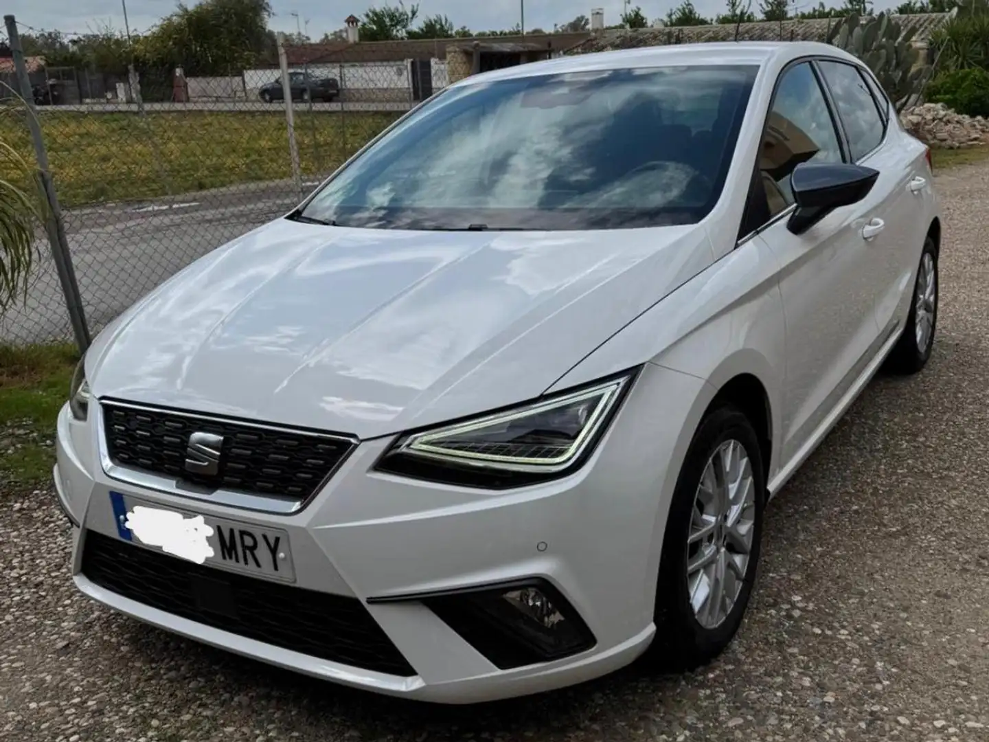 SEAT Ibiza Ibiza 1.0 TSI S Blanco - 1