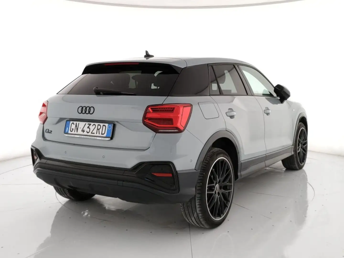 Audi Q2 Q2 30 TDI S tronic Identity Black Grigio - 2