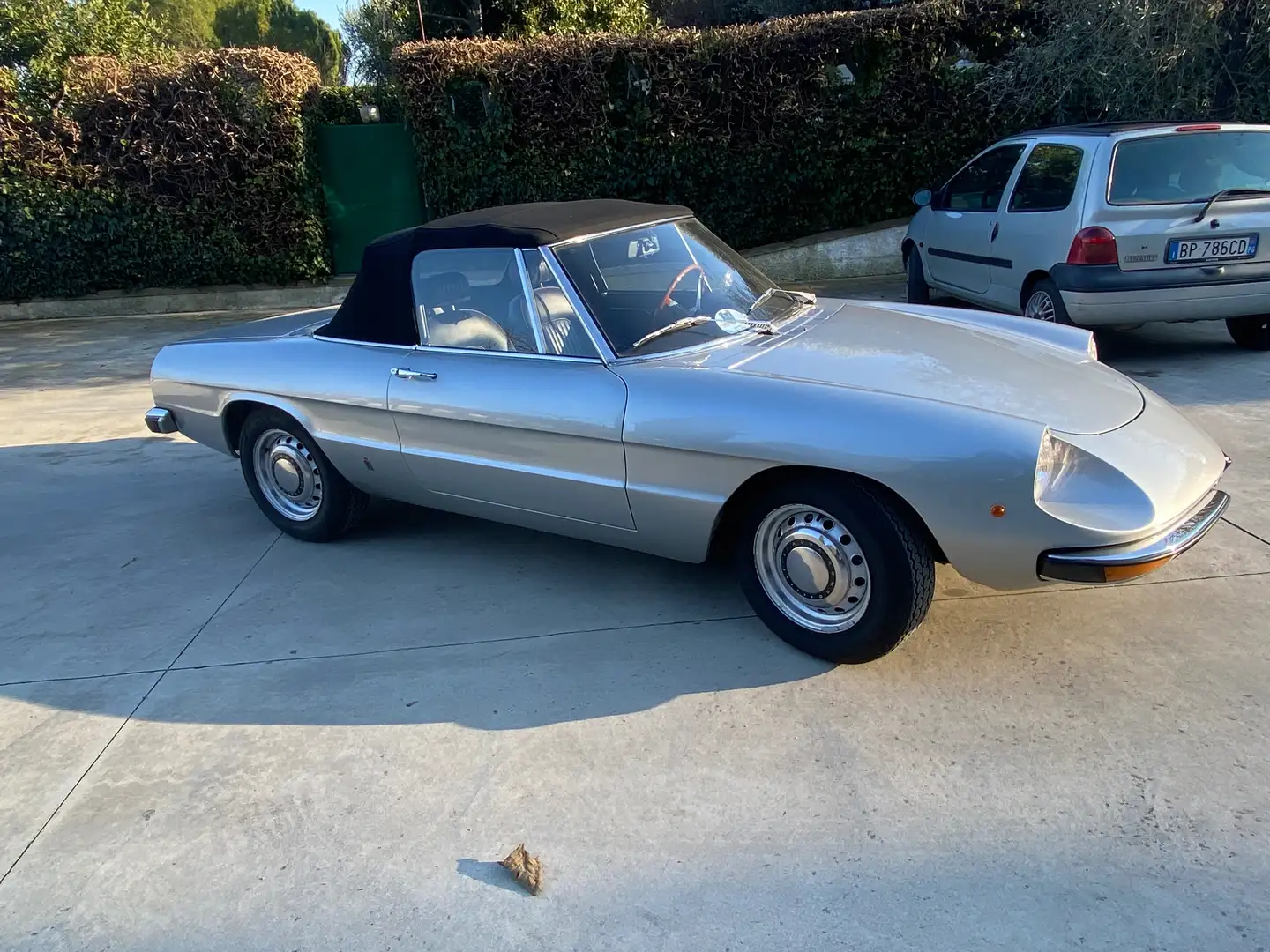 Alfa Romeo Junior 1300 duetto Срібний - 2