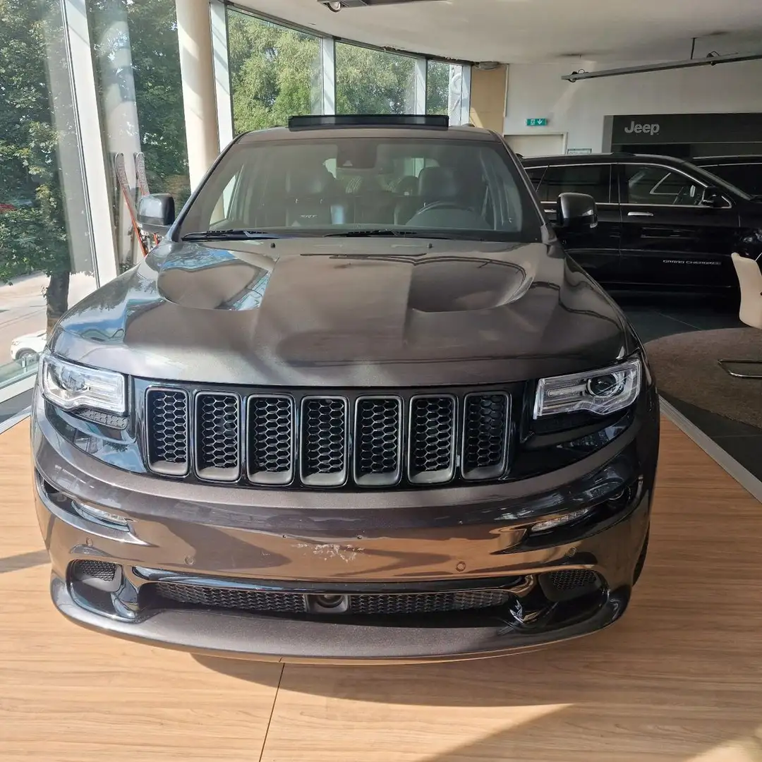 Jeep Grand Cherokee 6.4l V8 HEMI SRT Automatik Grau - 2