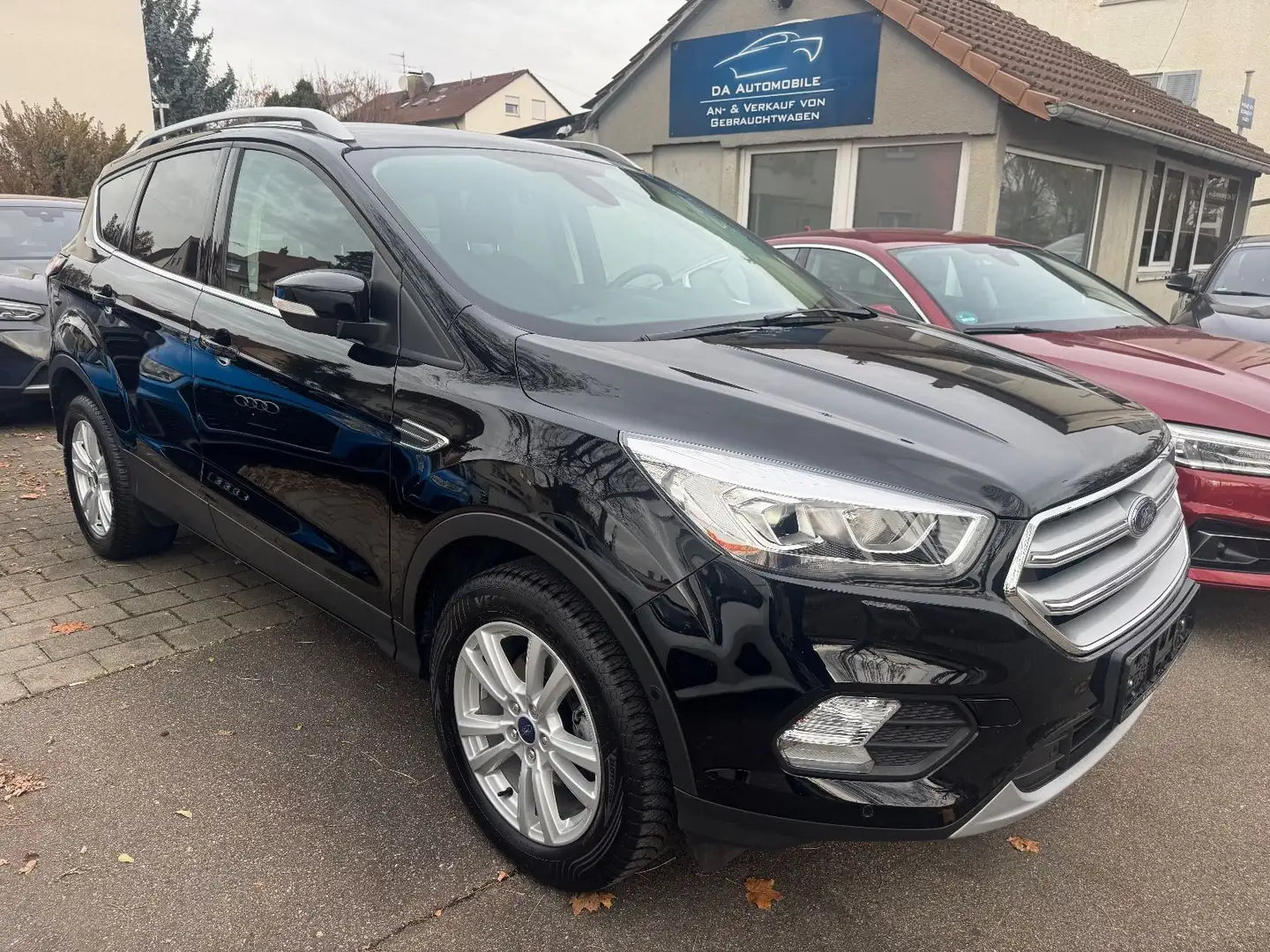 Ford Kuga Cool & Connect/ Navi Schwarz - 1