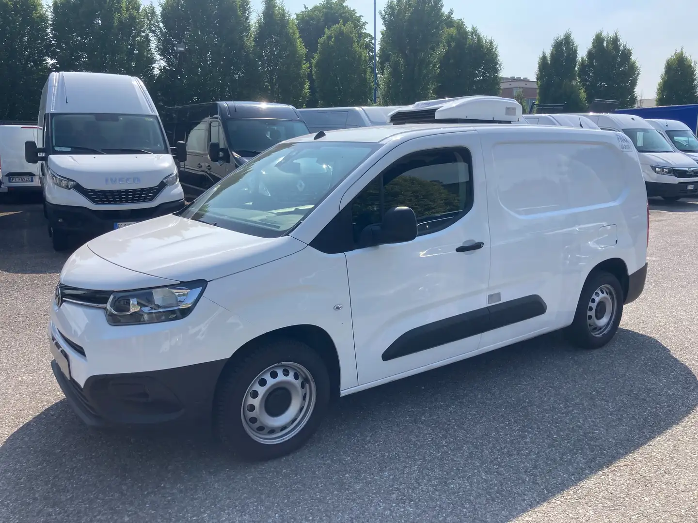 Toyota Proace City ISOTERMICO CON FRIGO - 3 POSTI Blanc - 2