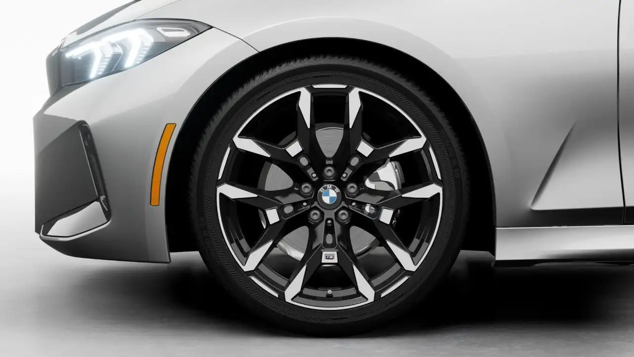 BMW 3 Series снимка BMW 3 Series
