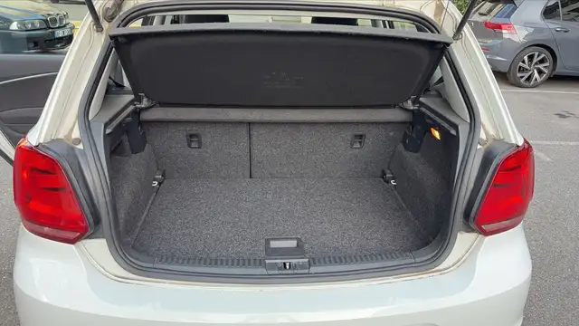 Volkswagen Polo view 14
