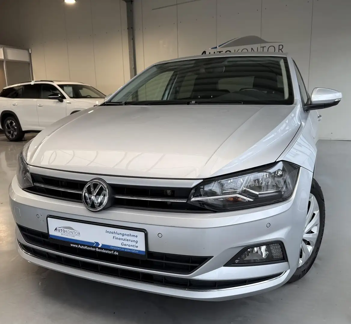 Volkswagen Polo VI Highline Silber - 2