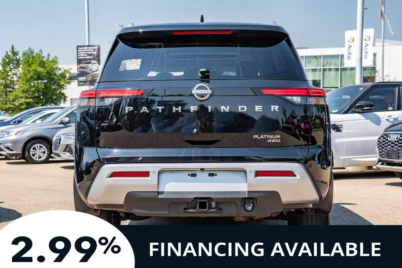 Nissan Pathfinder photo Nissan Pathfinder
