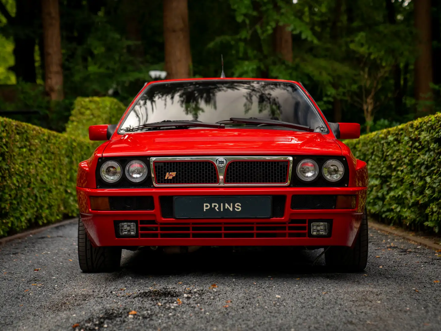 Lancia Delta 2.0-16V HF Integrale EVO I | 1 of 500 Homologation Rot - 2