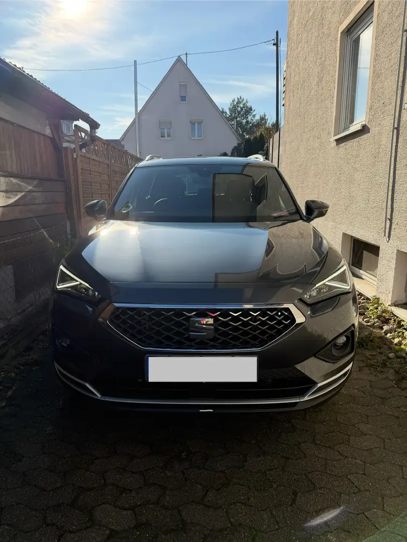 SEAT Tarraco 1.5 TSI ACT OPF Xcellence Grau - 1