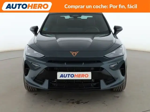 Cupra Formentor view 9