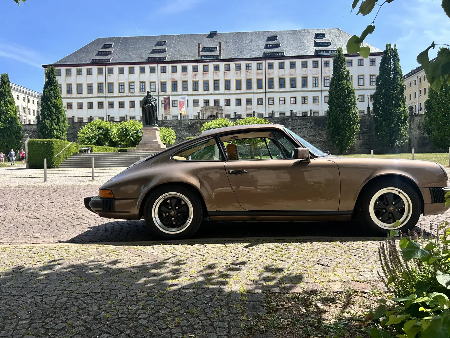 Porsche 911 SC 3.0 Braun - 1