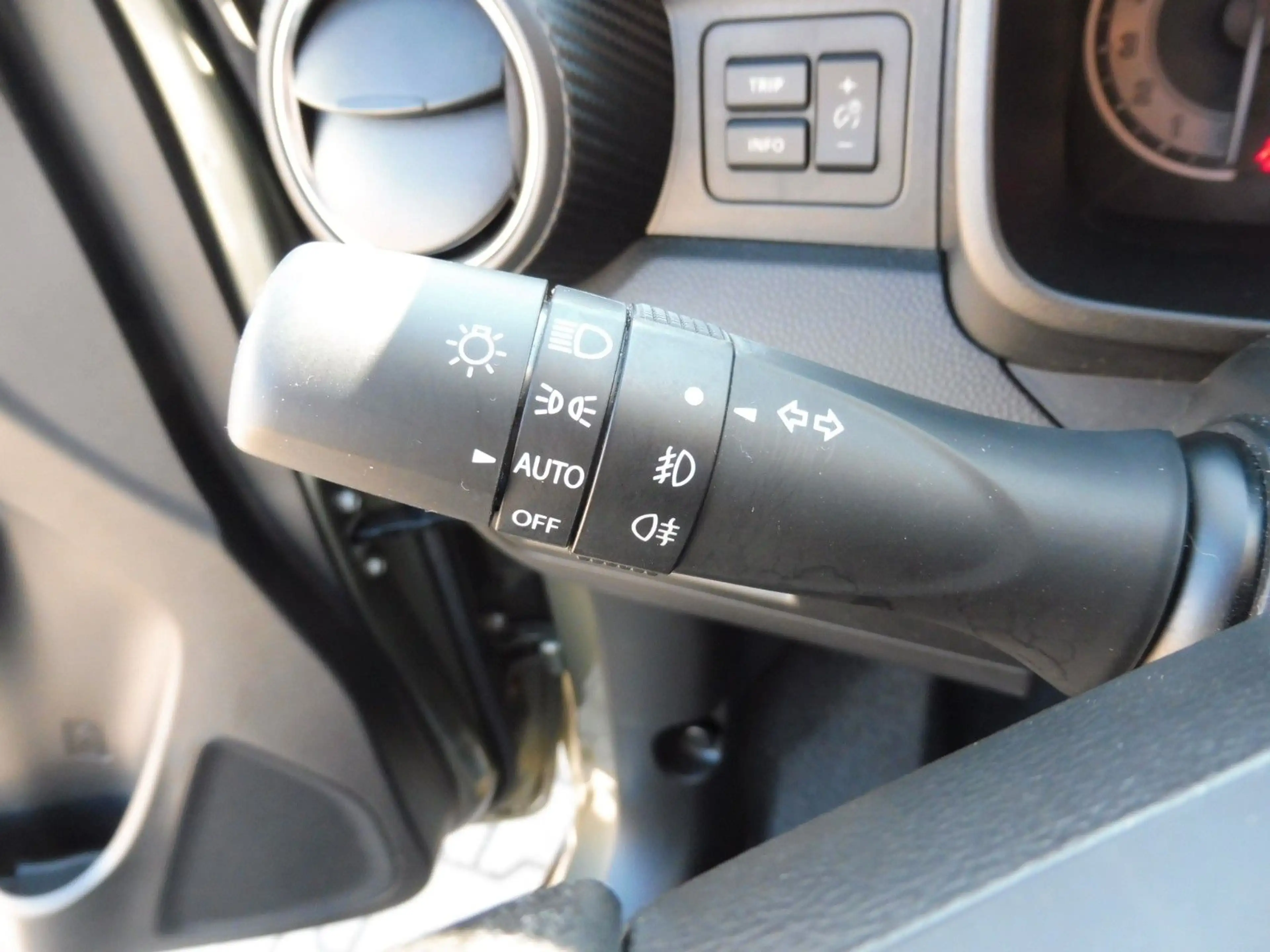 Suzuki Ignis Comfort — photo 12