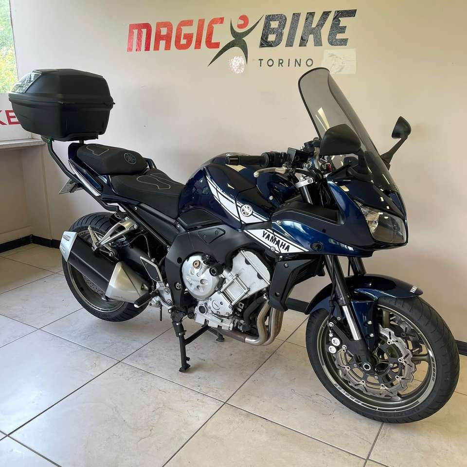 Yamaha FZ 1