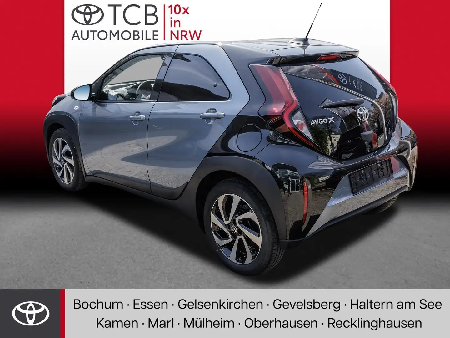 Toyota Aygo X 1.0 Teamplayer SHZ PDC KLIMA LM-Felgen BT Grau - 2
