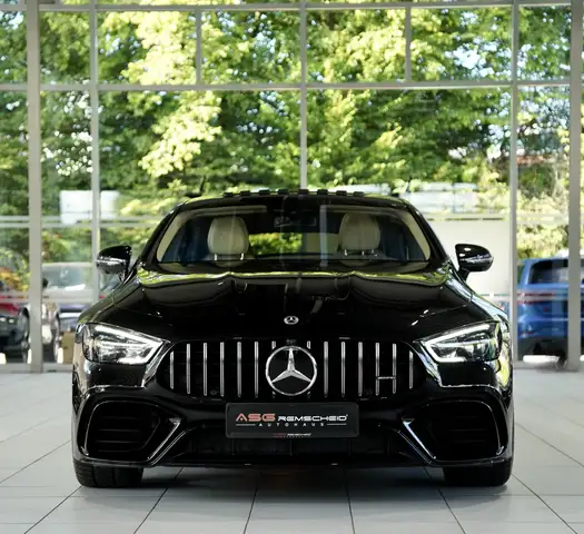 Mercedes-Benz Amg GT view 3