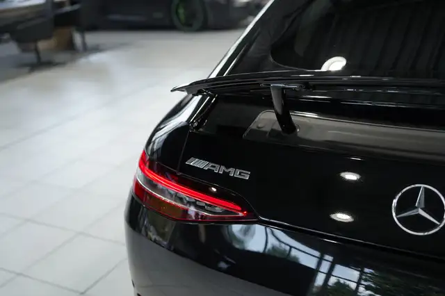 Mercedes-Benz Amg GT view 10