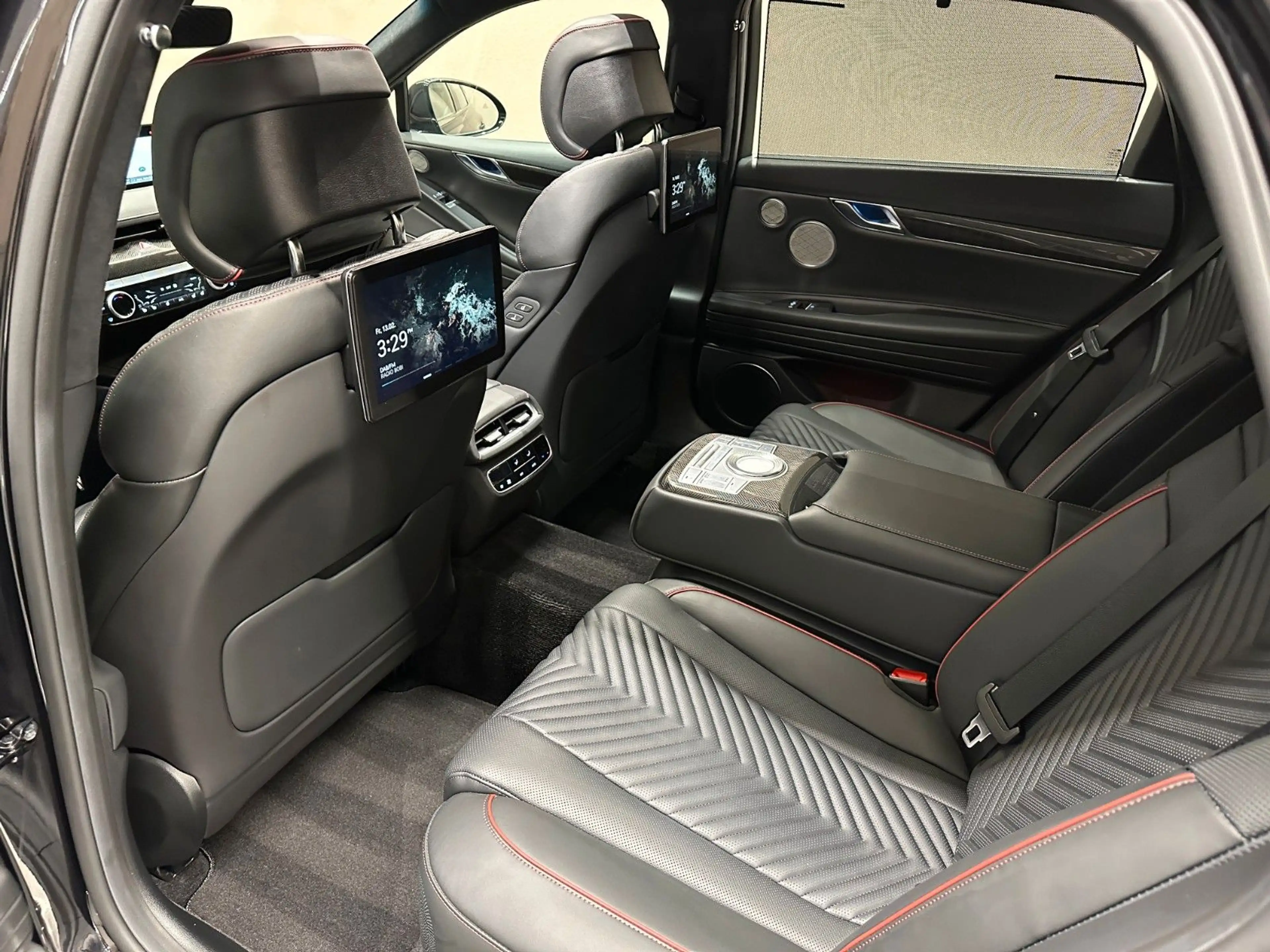 Genesis G80 2.5T RWD Sport *PANORAMADACH*SOUNDSYSTEM* — photo 12