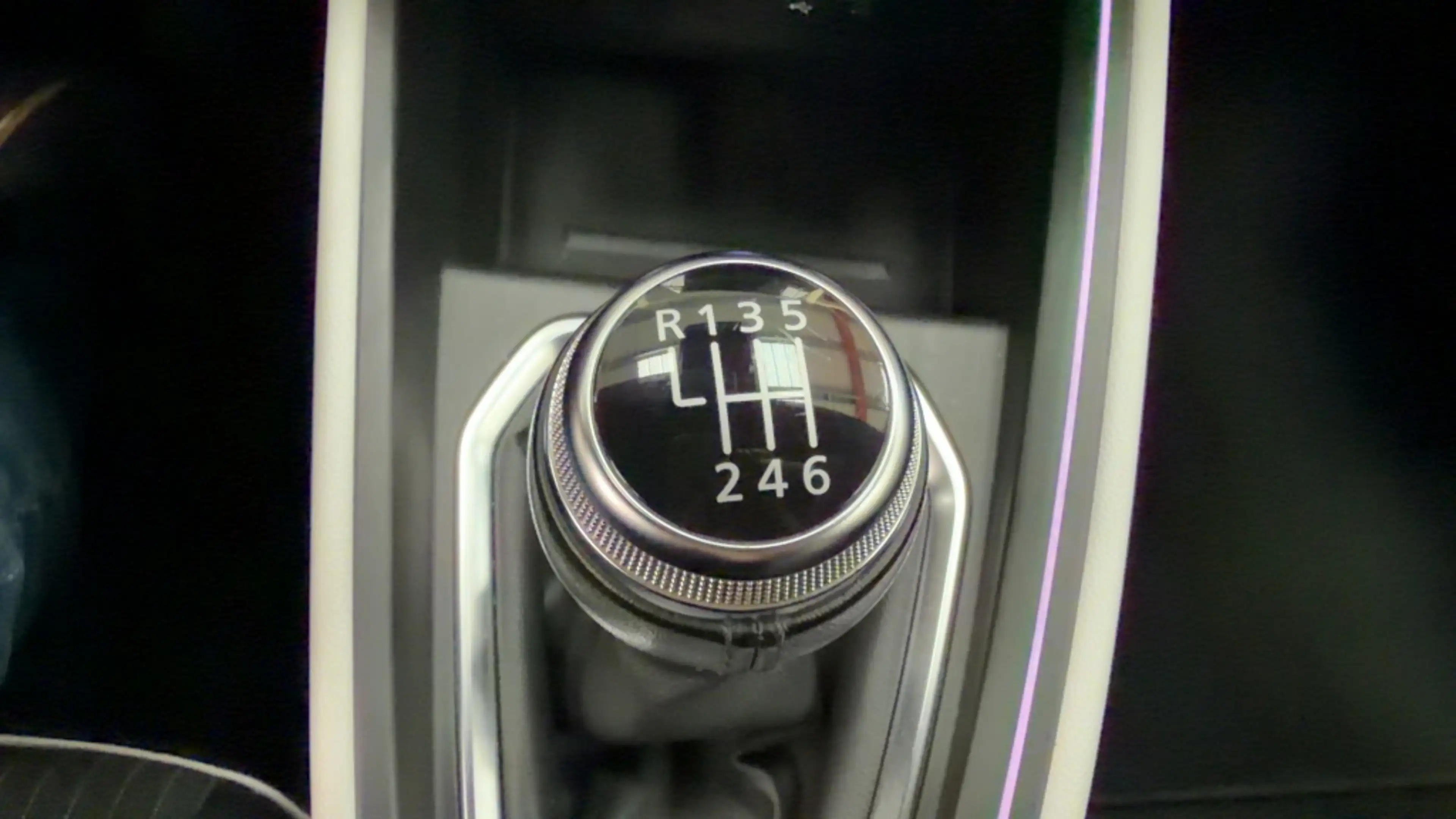 Renault Clio 1.0 TCe 90 TechnoECC,Navi, pdc, pack adv driving — photo 6