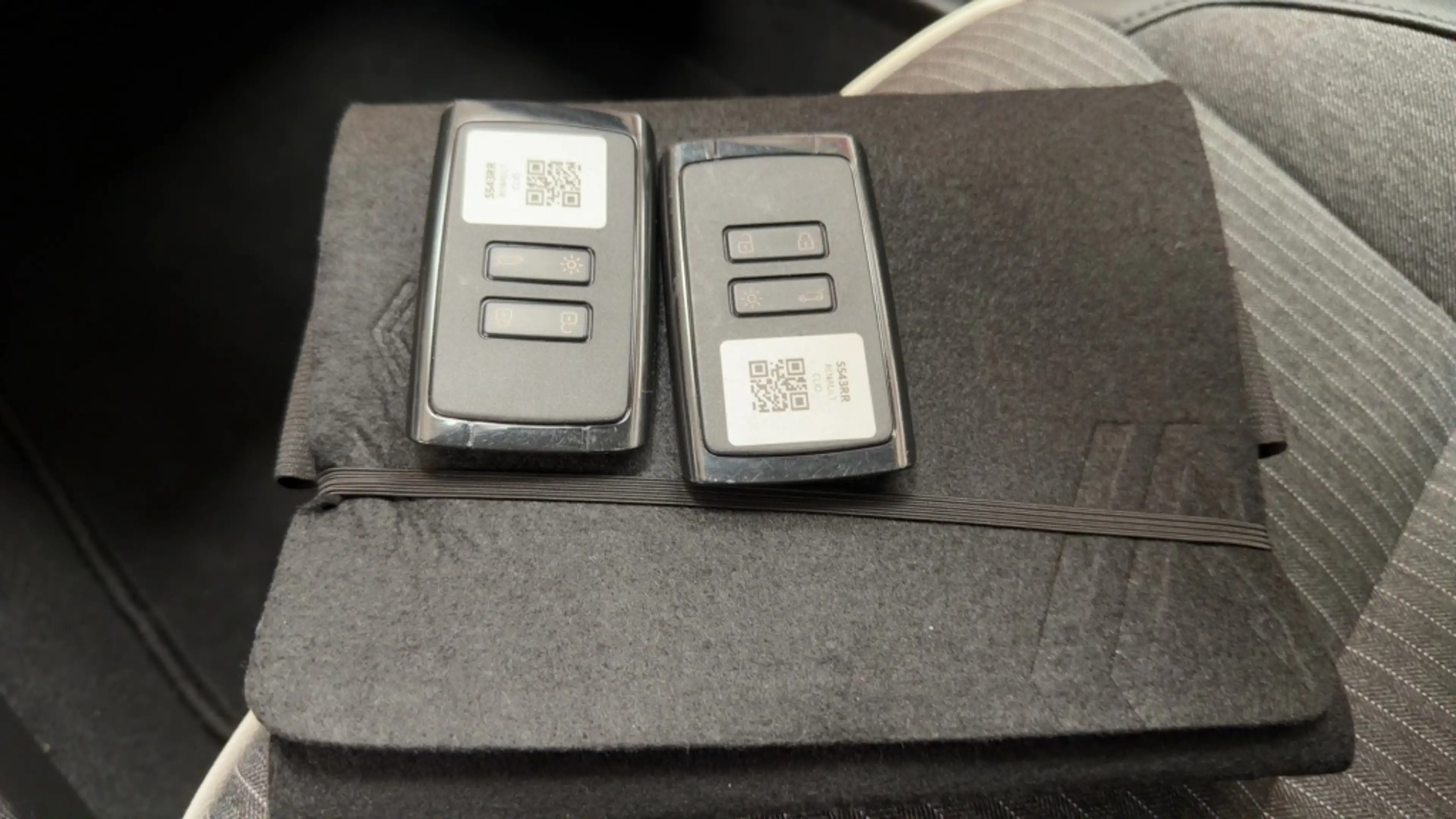 Renault Clio 1.0 TCe 90 TechnoECC,Navi, pdc, pack adv driving — photo 13