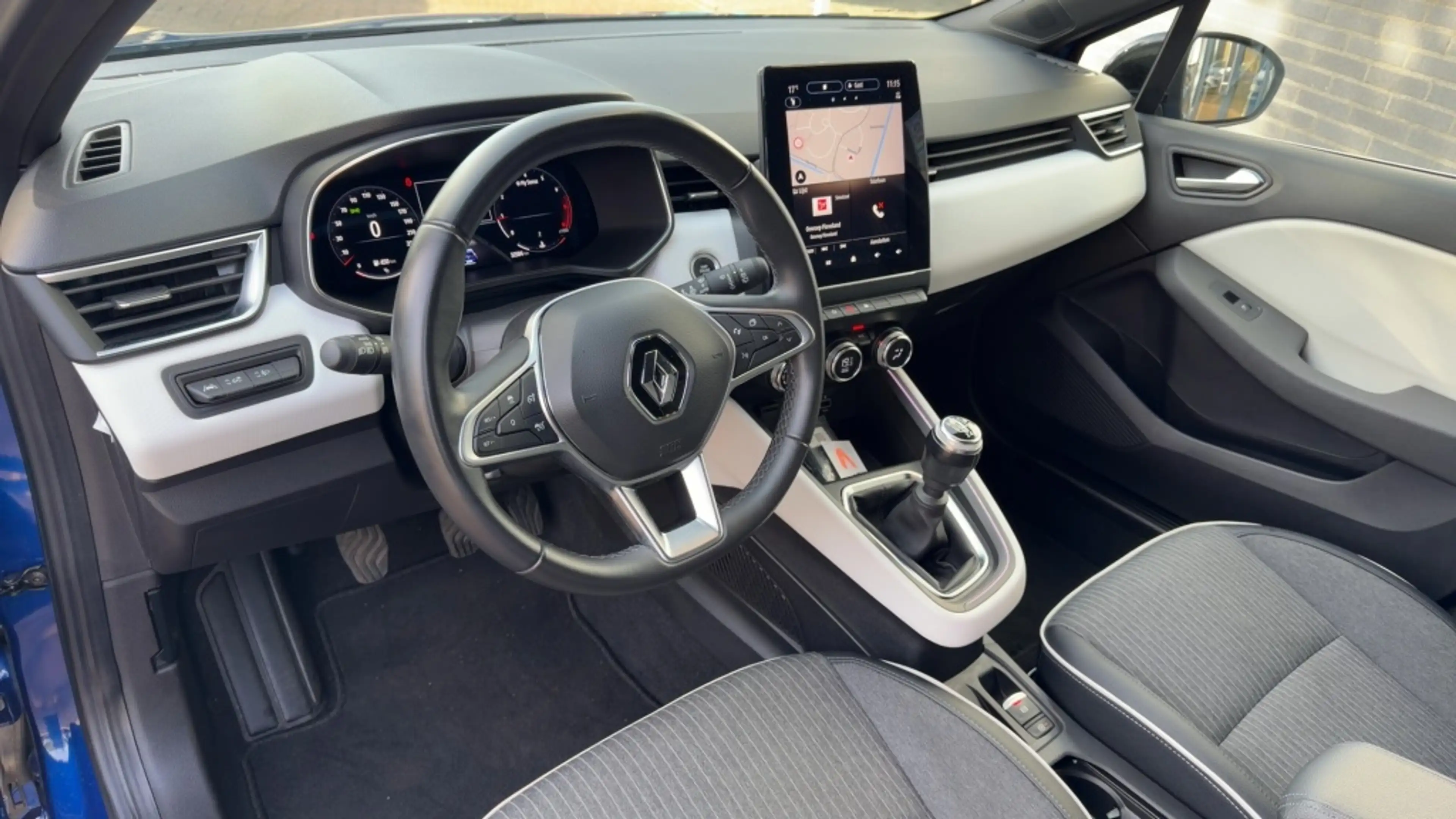 Renault Clio 1.0 TCe 90 TechnoECC,Navi, pdc, pack adv driving — photo 26