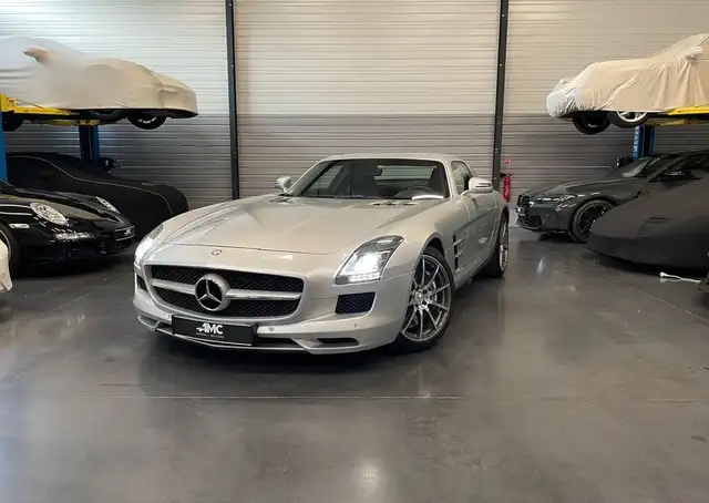 Mercedes-Benz SLS Mercedes Benz Coupé – 571 ch 38 500 km Entretien à jour
