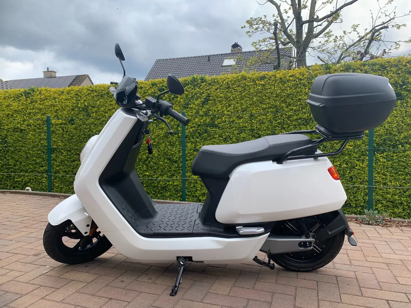 Niu NQI SPORT Blanc - 1