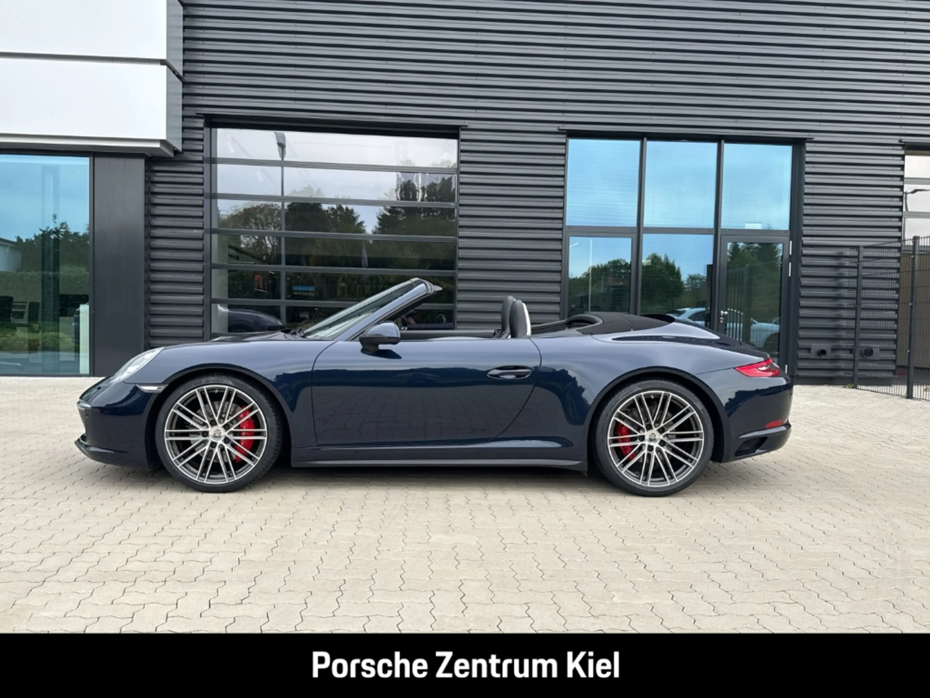 Porsche 991 911 Carrera 4 S Cabrio Sportabgas BOSE 20-Zoll — photo 30