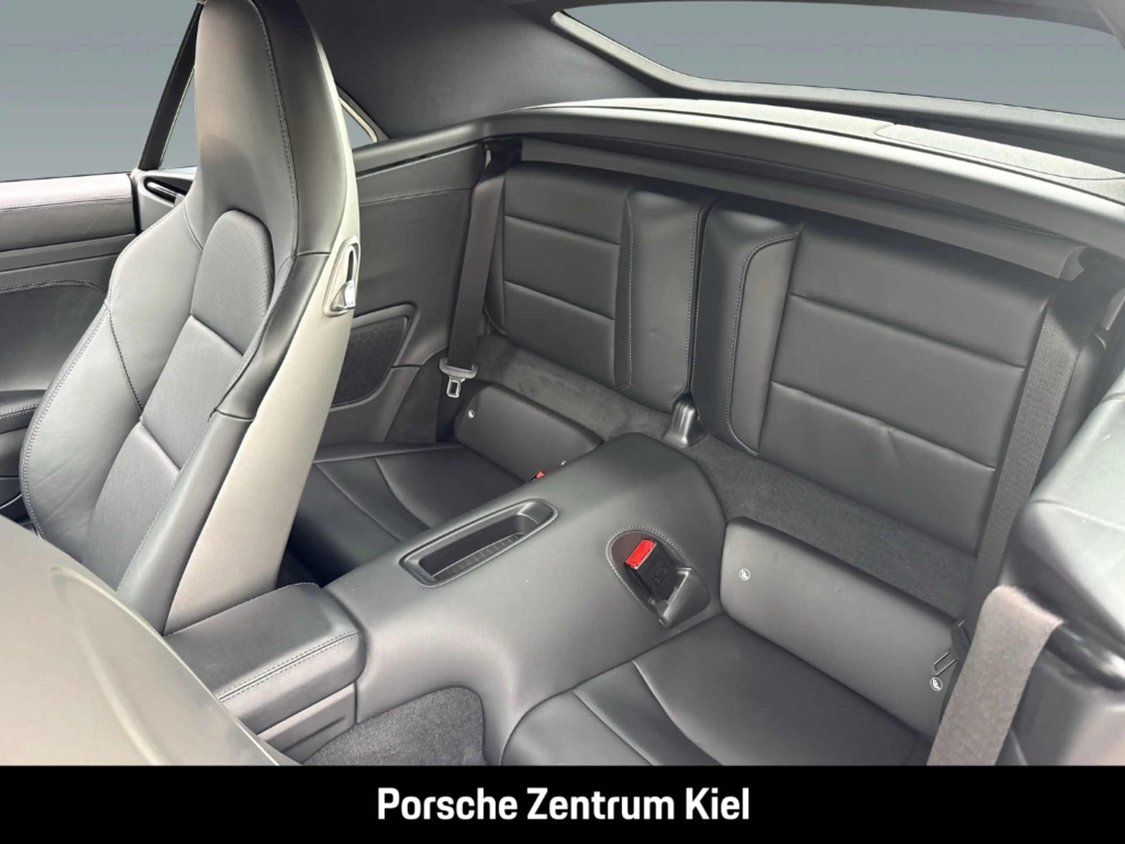 Porsche 991 911 Carrera 4 S Cabrio Sportabgas BOSE 20-Zoll — photo 9