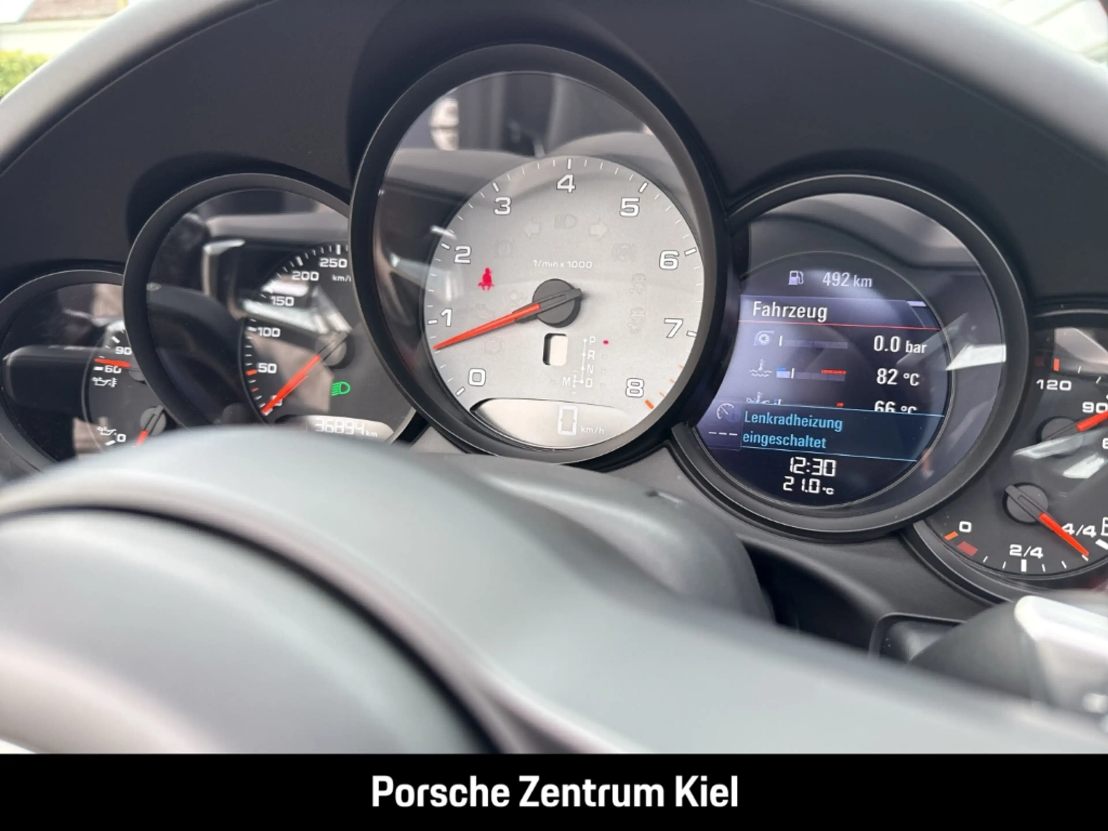 Porsche 991 911 Carrera 4 S Cabrio Sportabgas BOSE 20-Zoll — photo 40