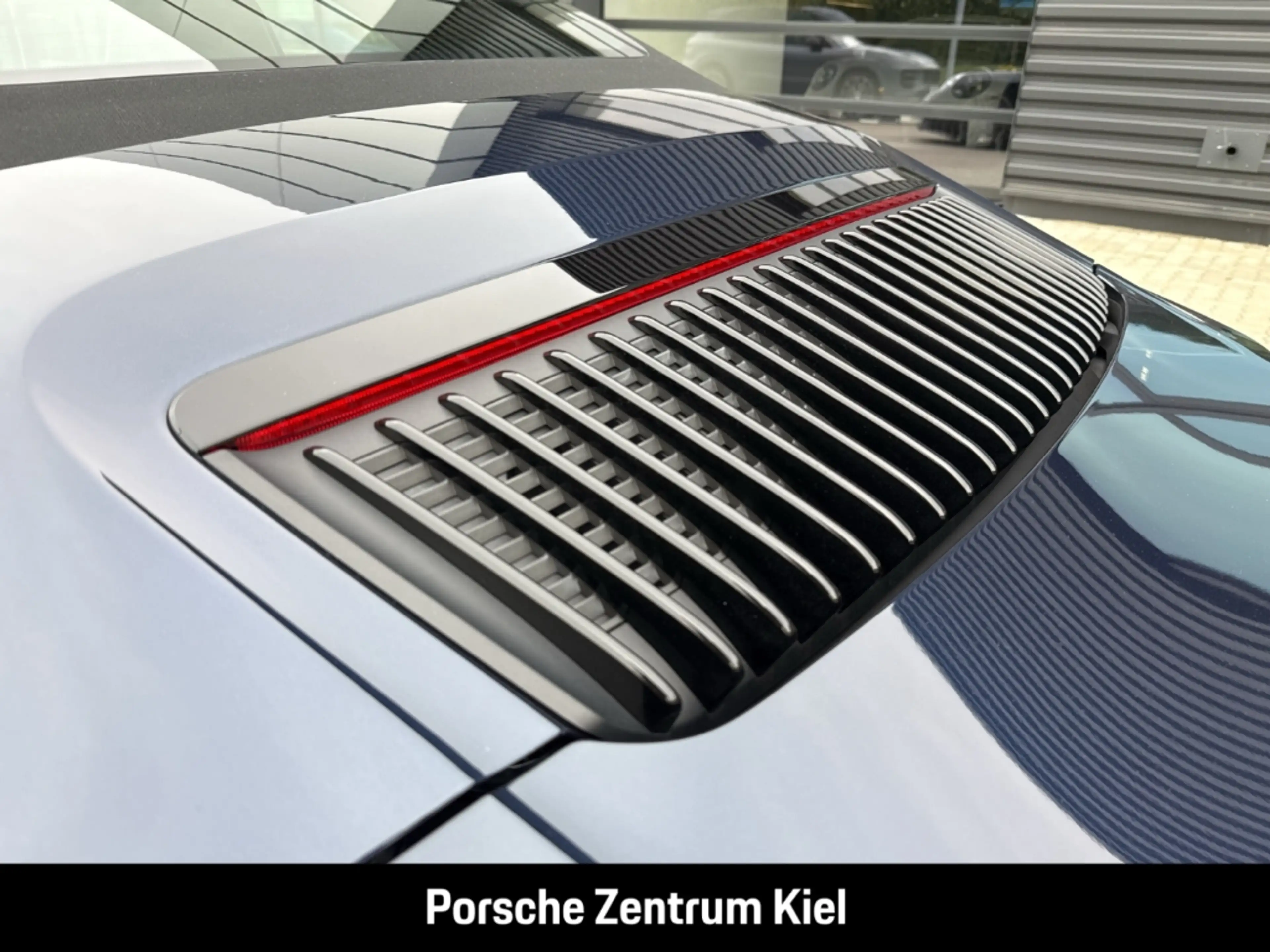 Porsche 991 911 Carrera 4 S Cabrio Sportabgas BOSE 20-Zoll — photo 25