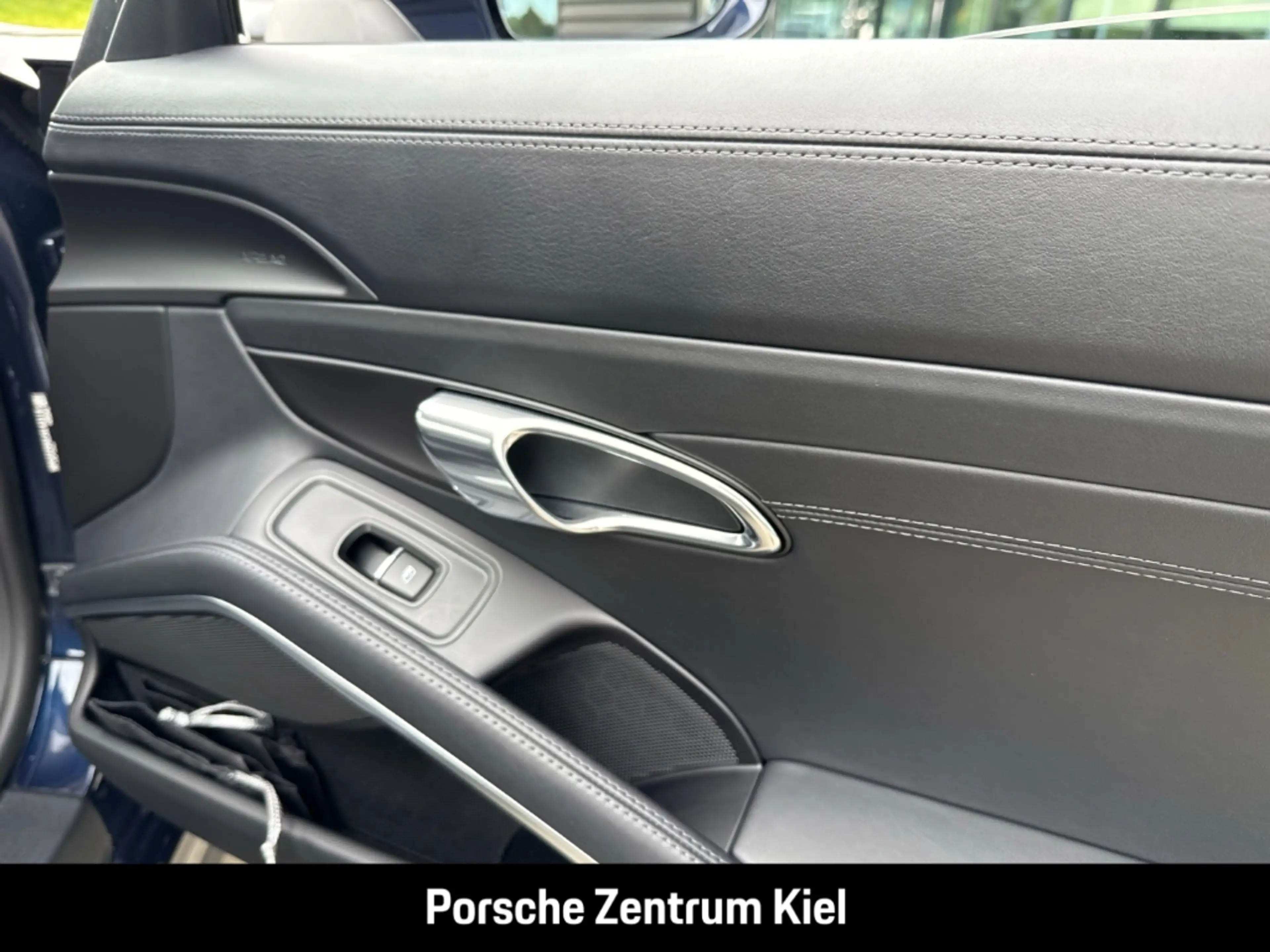 Porsche 991 911 Carrera 4 S Cabrio Sportabgas BOSE 20-Zoll — photo 20