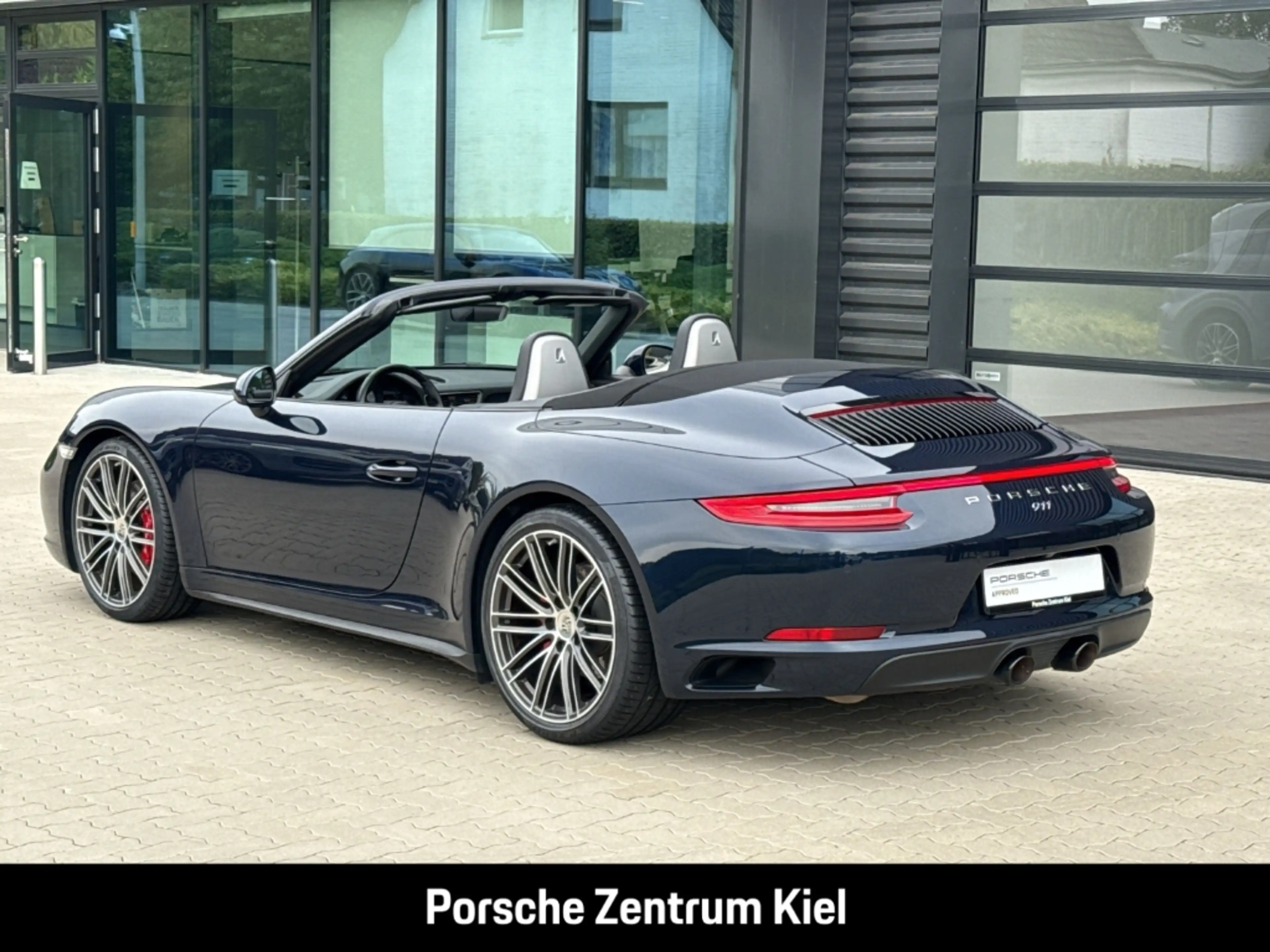 Porsche 991 911 Carrera 4 S Cabrio Sportabgas BOSE 20-Zoll — photo 31