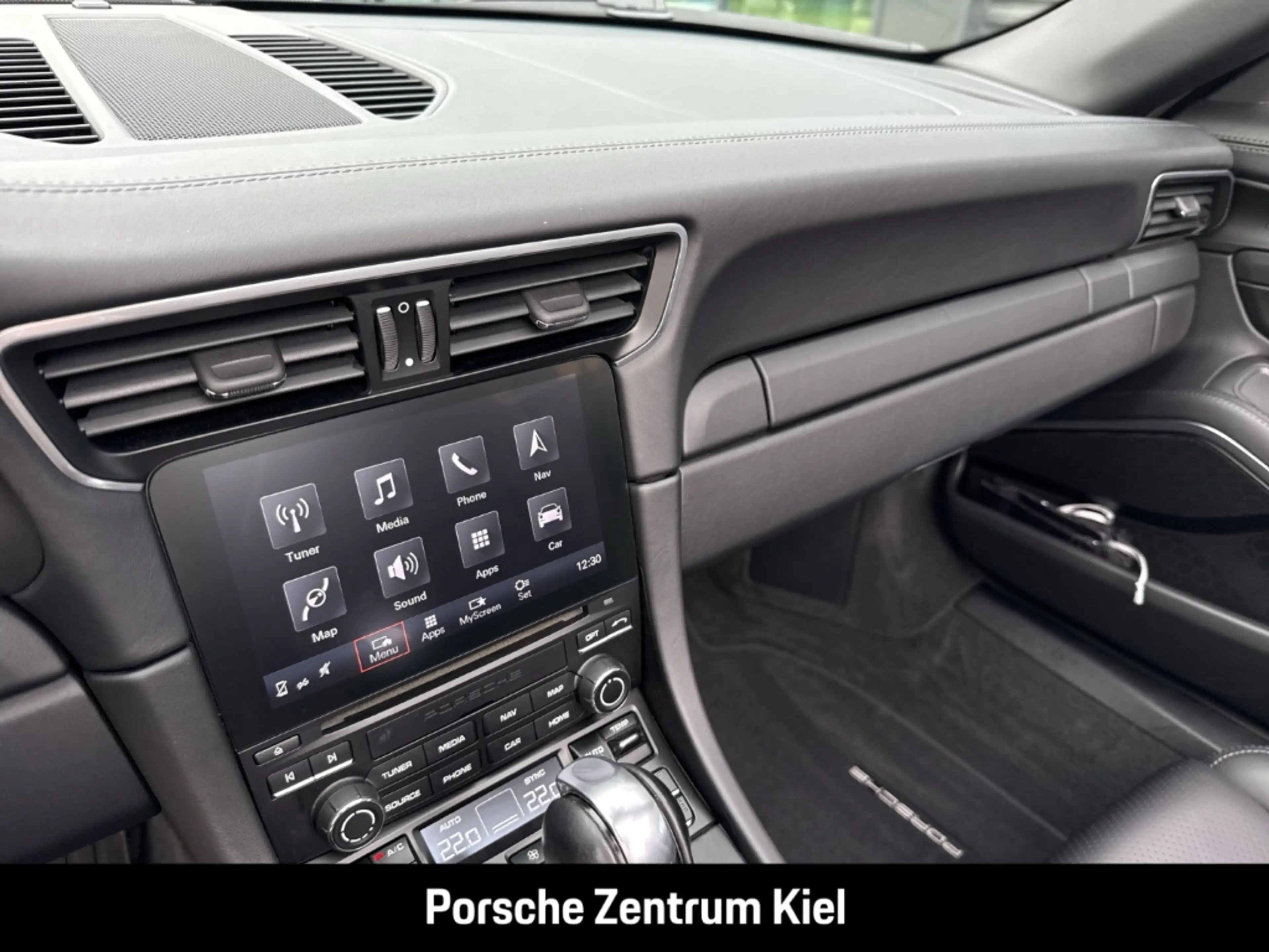 Porsche 991 911 Carrera 4 S Cabrio Sportabgas BOSE 20-Zoll — photo 41