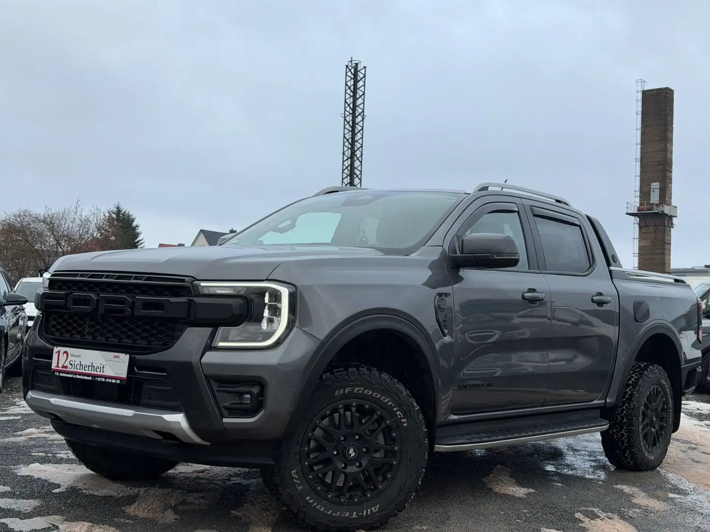 Ford Ranger Wildtrak e-4WD Doppelkabine Grau - 1