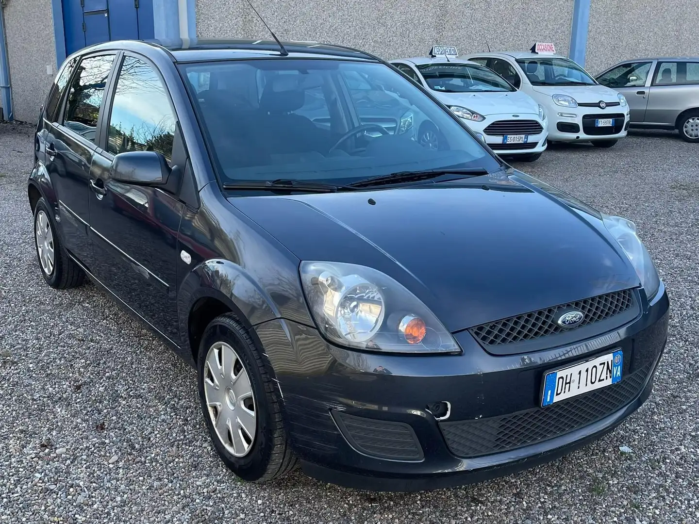 Ford Fiesta Fiesta V 2007 5p 1.2 Ghia Grigio - 1