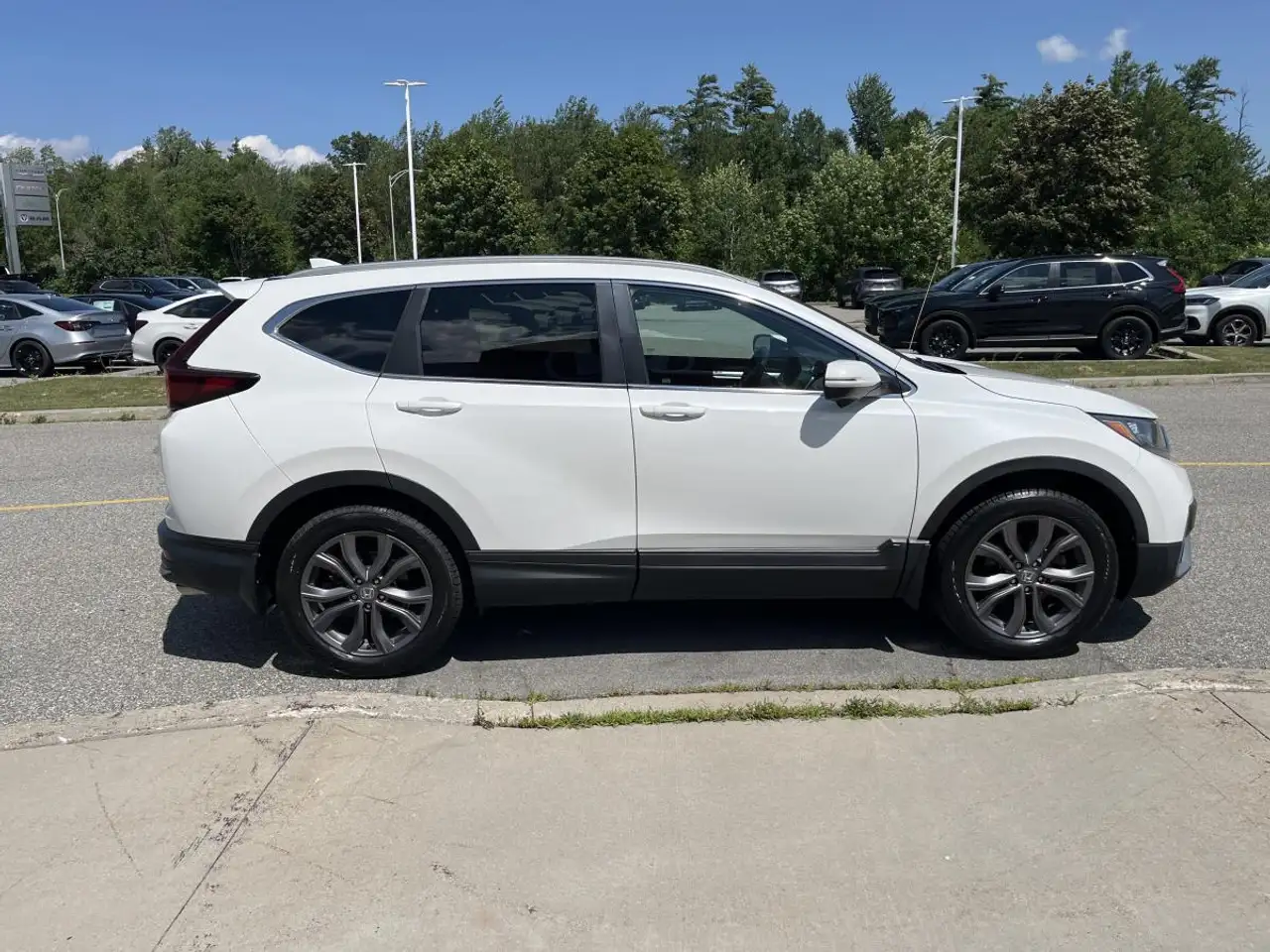Honda CR-V снимка Honda CR-V