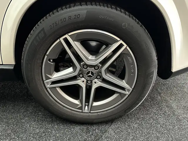 Mercedes-Benz Gle view 8