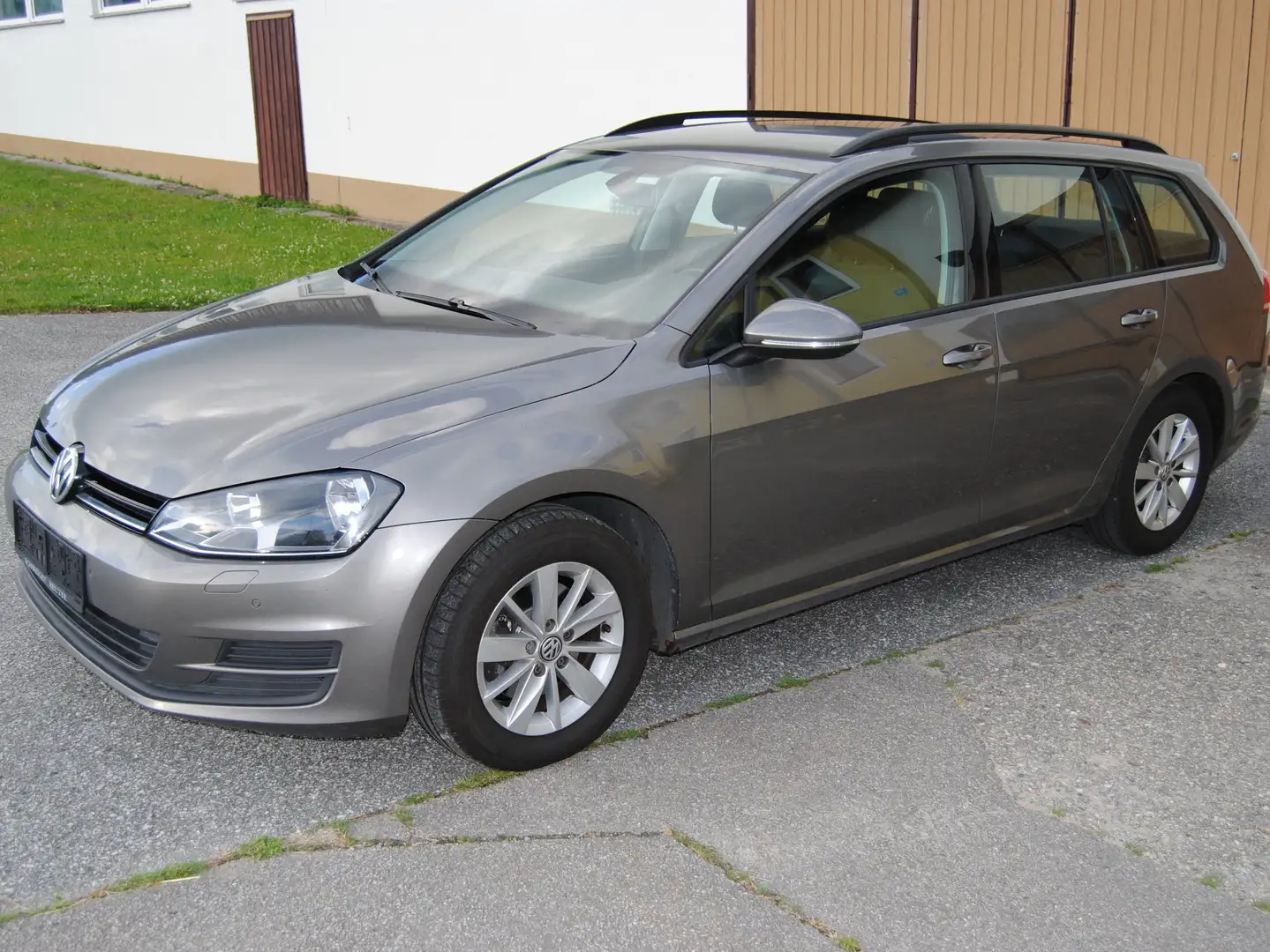 Volkswagen Golf Variant Golf. Variant Comfortline BMT 1,6 TDI Comfortline Grau - 1