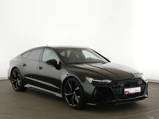 Audi RS7 view 10