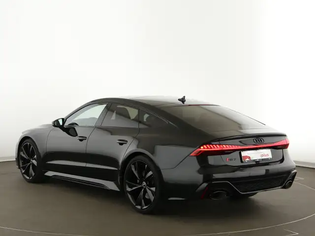 Audi RS7 view 6
