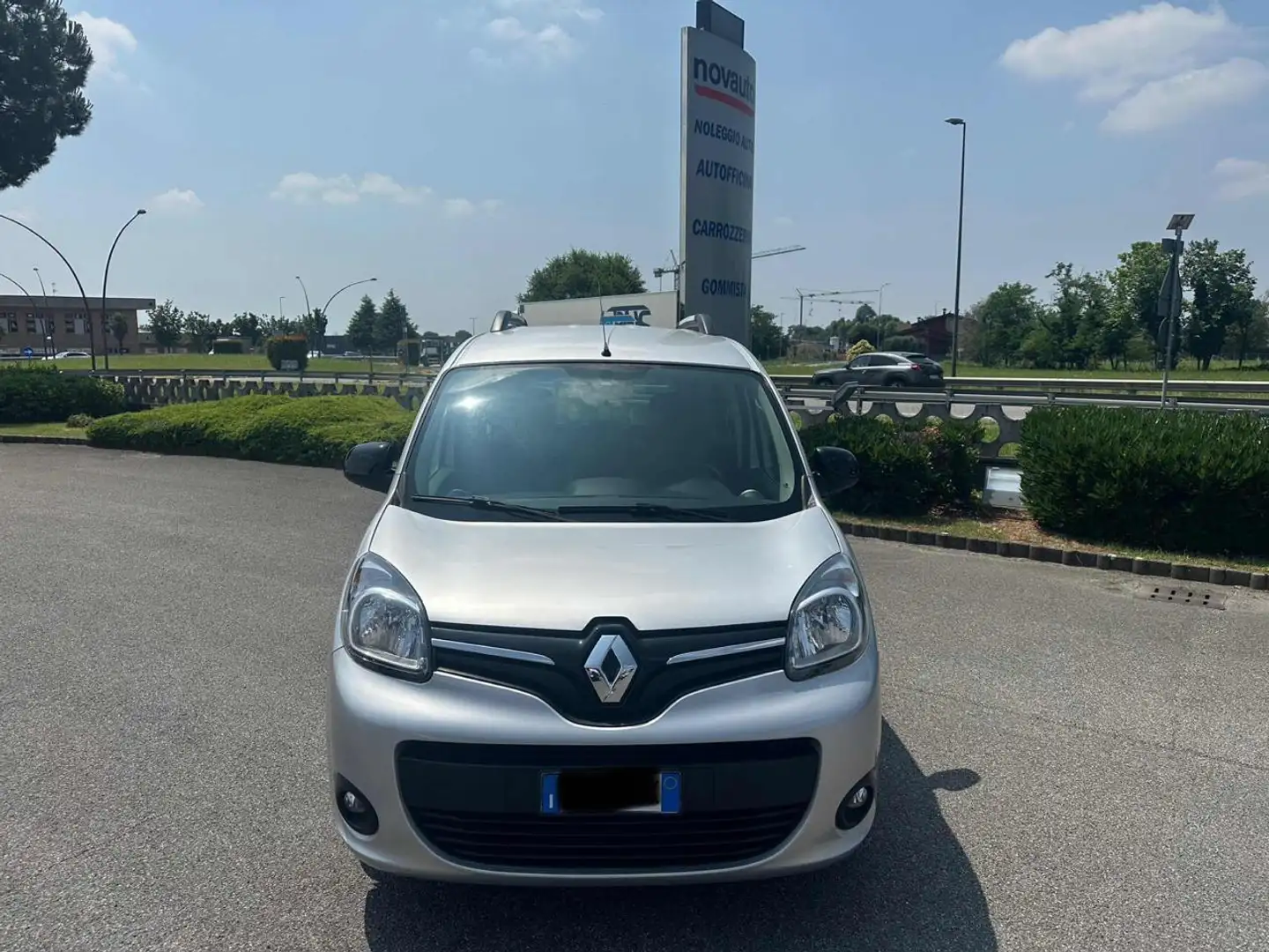Renault Kangoo Blue dCi 8V 95CV 5 porte Limited Argento - 2