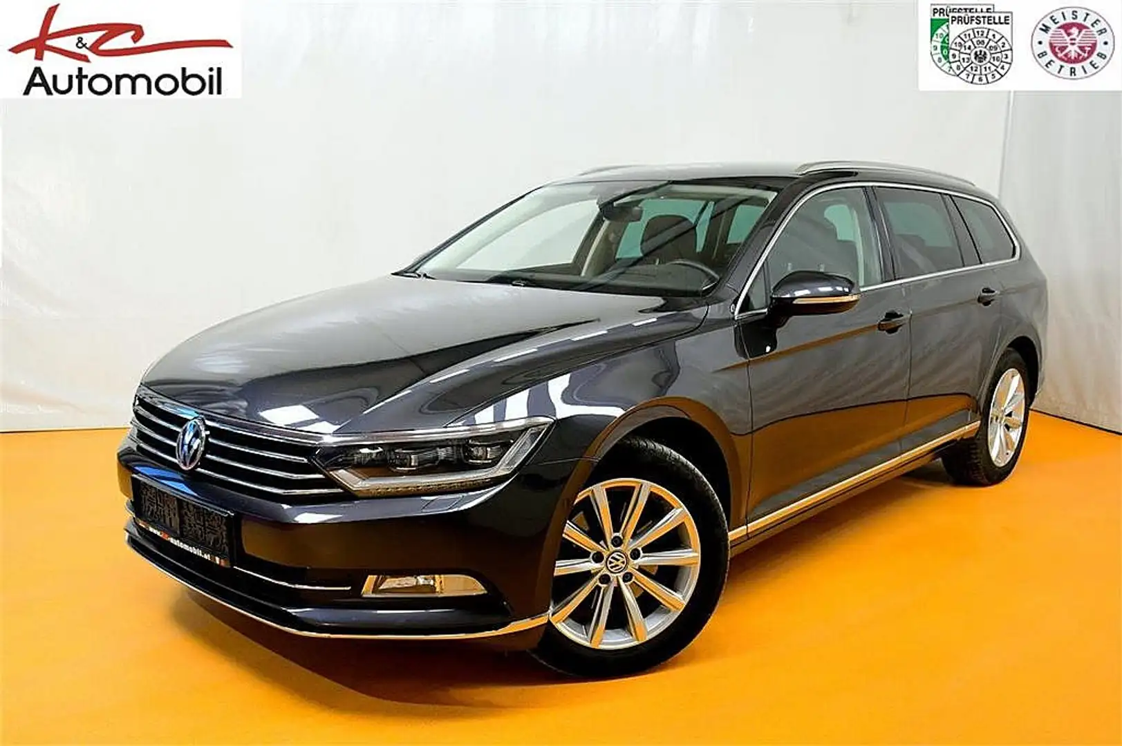 Volkswagen Passat Variant Highline 2,0 TDI SCR DSG Grau - 1