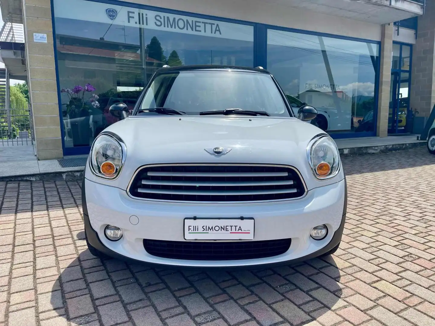 MINI Cooper D Countryman ALL4 Automatica Blanc - 2