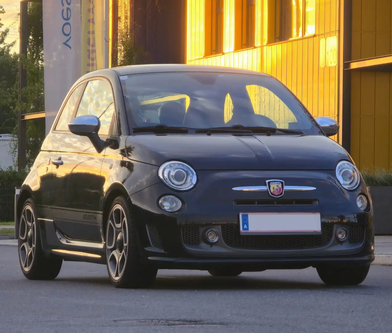 Abarth 500 595 COMPETIZIONE Schwarz - 2