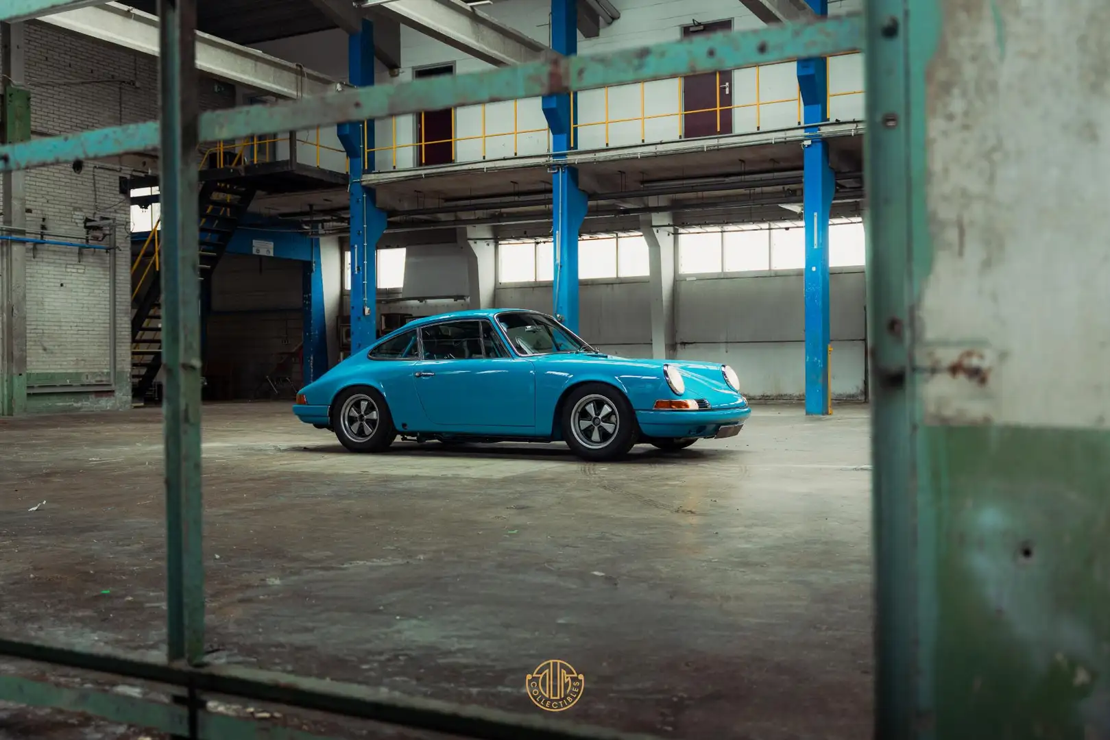 Porsche 911 S Restomod Blauw - 1