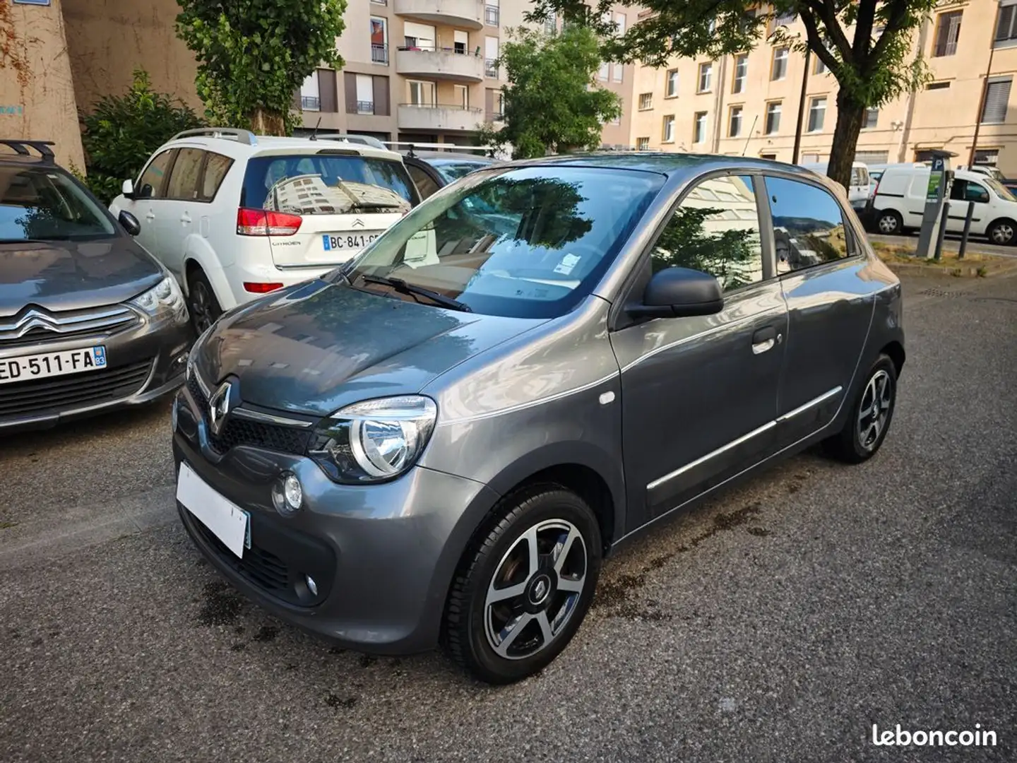 Renault Twingo III 0.9 TCe 90ch energy Intens Grigio - 1