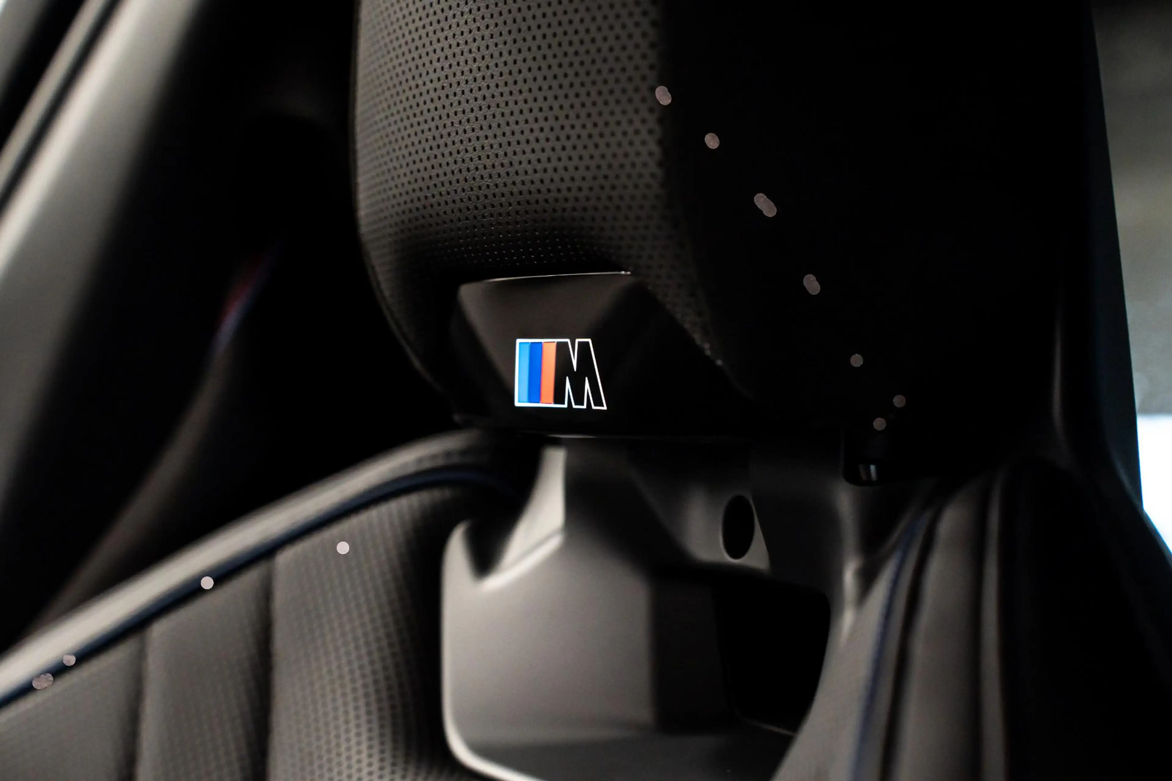 BMW iX3 50 xDrive 113 kWh *Harman-Kardon / HUD / Memory / — photo 47